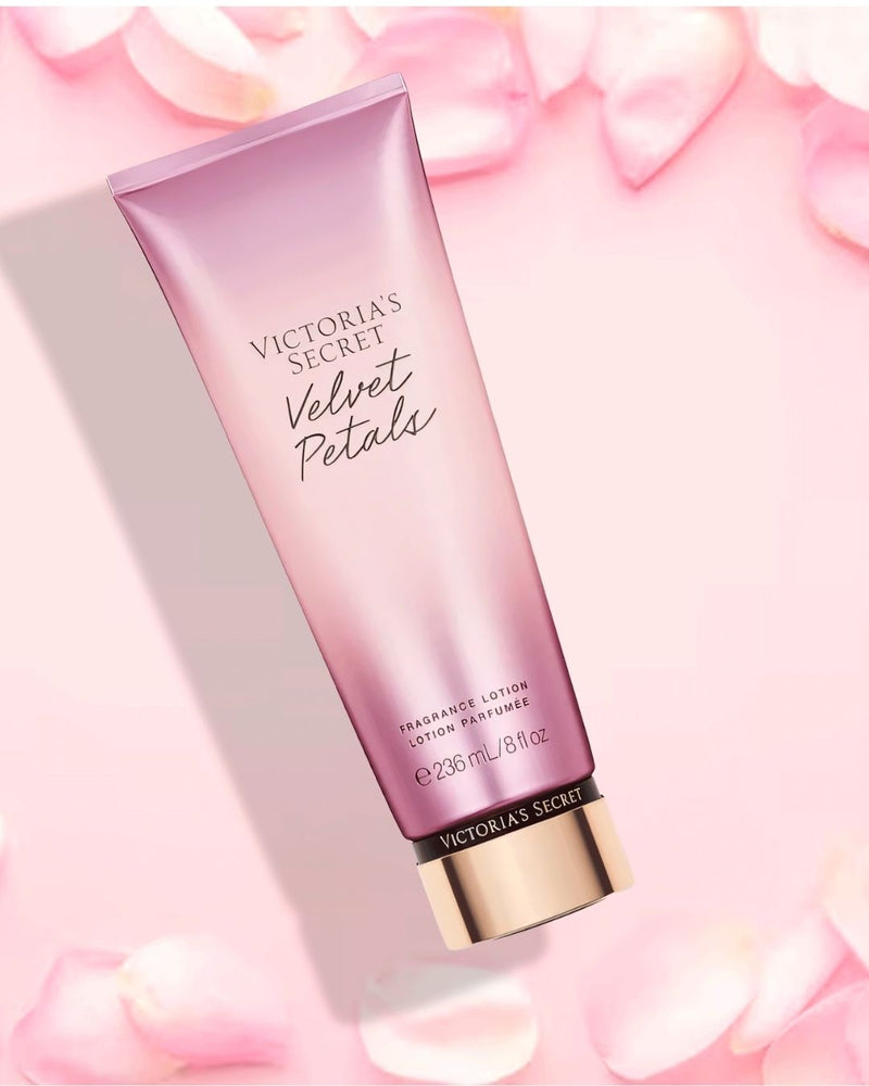 VICTORIA'S SECRET VELVET PETALS - CREME CORPORAL